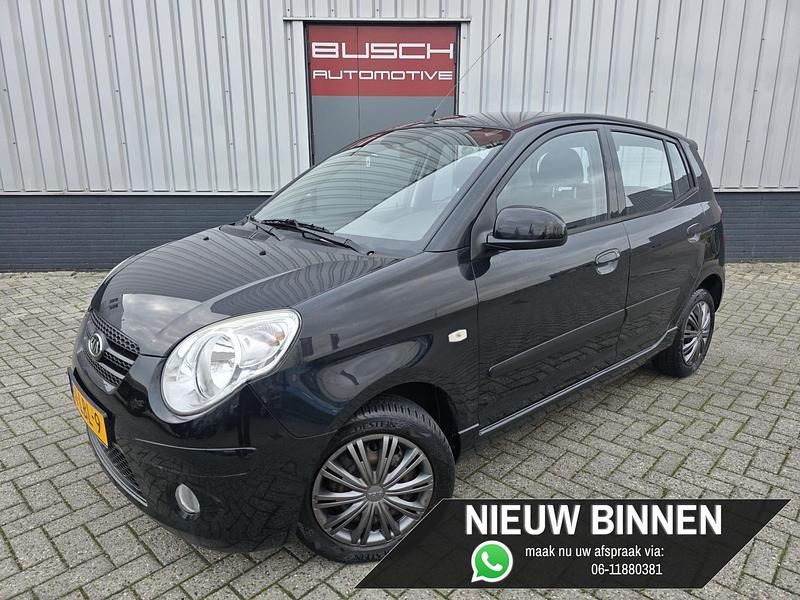 Zwart Gebruikt 2010 Kia Picanto Hatchback | € 3.695 (Iets duurder) - Afbeelding 1/4