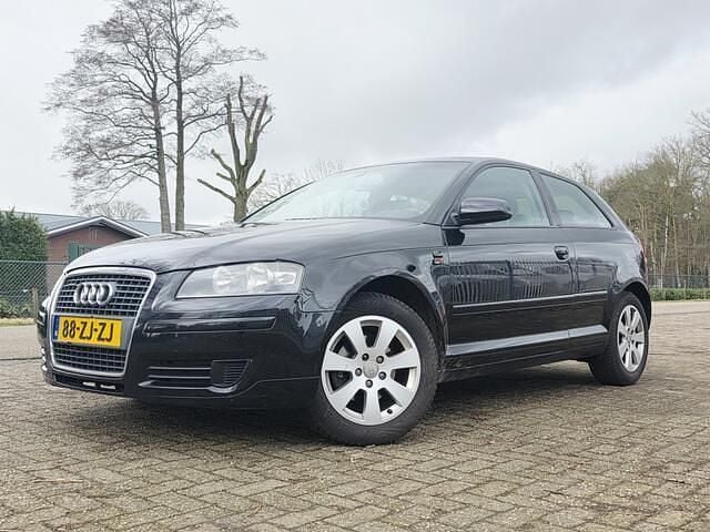 Occasion Audi A3 Ambiente 102 PK (75 kW) 2005 Zwart Hatchback