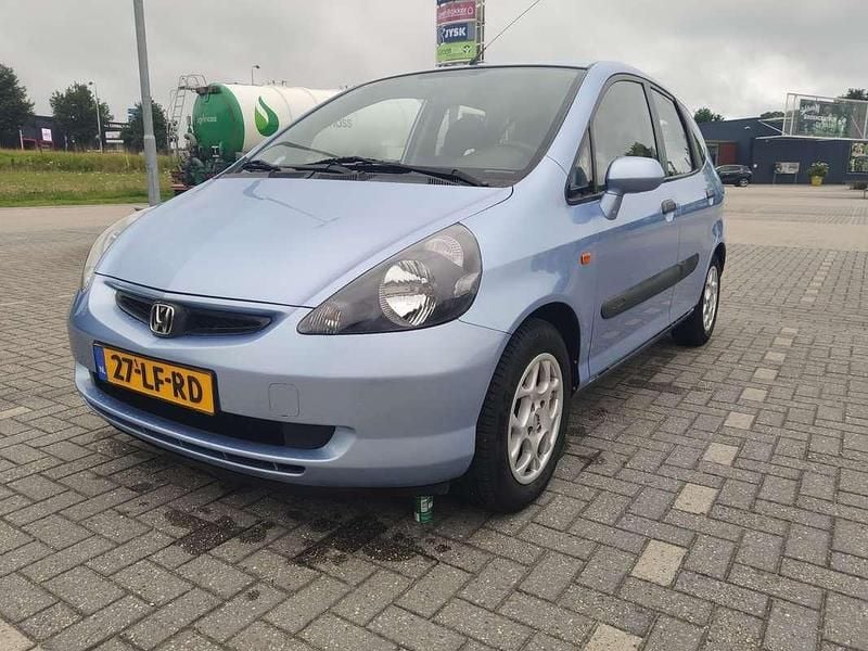 Gebruikt 2002 Honda Jazz LS Hatchback | € 2.300 (Goede deal) - Afbeelding 1/4