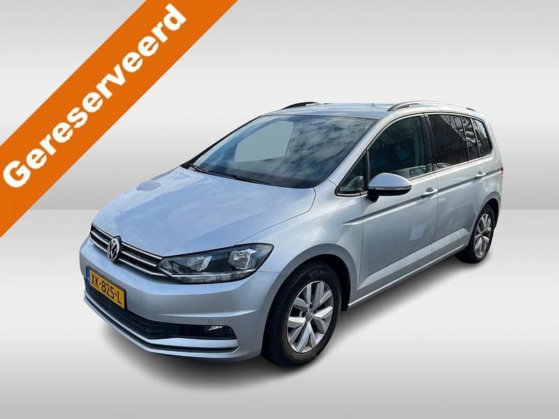 Grijs Gebruikt 2019 VW Touran Comfortline MPV | € 23.950 (Super prijs) - Afbeelding 1/3