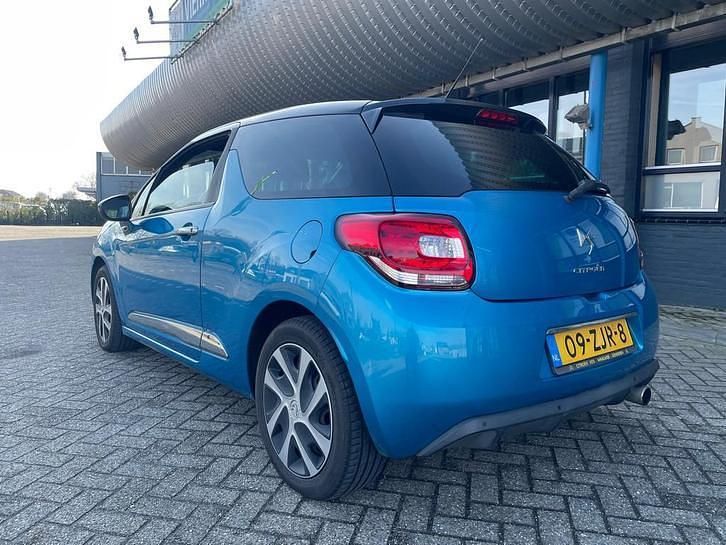 Occasion Citroën DS3 Chic 82 PK (60 kW) 2012 Blauw Hatchback