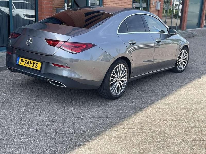 Occasion Mercedes CLA200 Luxury 163 PK (119 kW) 2022 Grijs Sedan