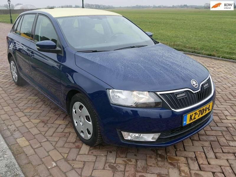 Occasion Skoda Rapid Style 90 PK (66 kW) 2017 Blauw Hatchback
