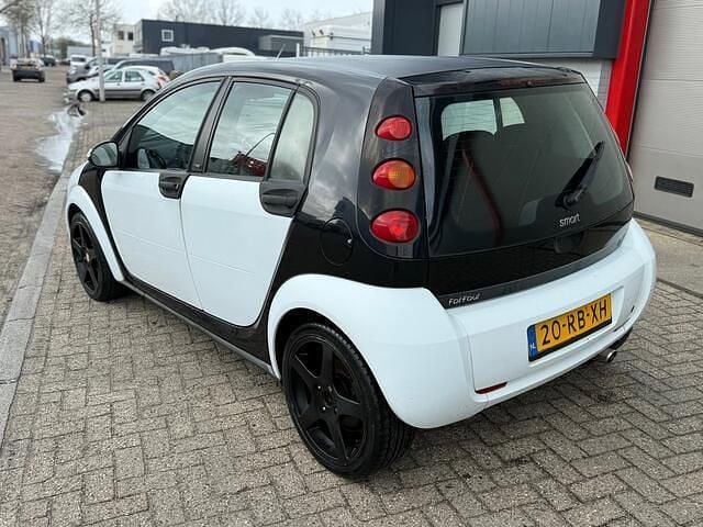 Occasion Smart ForFour Pulse 75 PK (55 kW) 2005 Zwart Hatchback