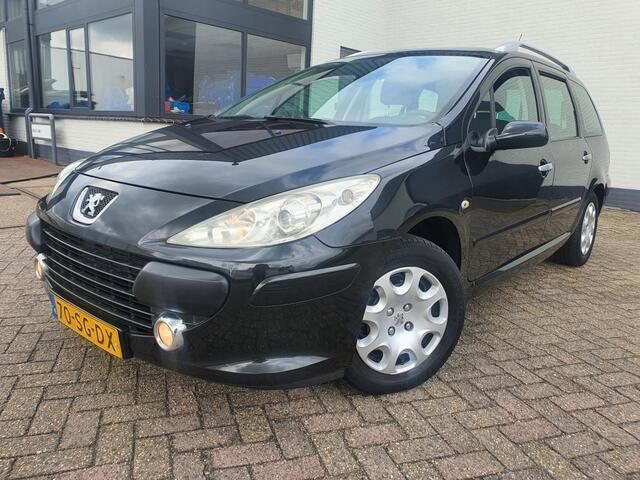 Zwart Gebruikt 2006 Peugeot 307 Stationwagen | € 1.000 (Eerlijke prijs) - Afbeelding 1/4
