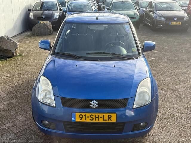 Occasion Suzuki Swift GLS 93 PK (68 kW) 2006 Blauw Hatchback