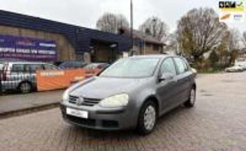 Occasion VW Golf IV Trendline 102 PK (75 kW) 2004 Grijs Hatchback