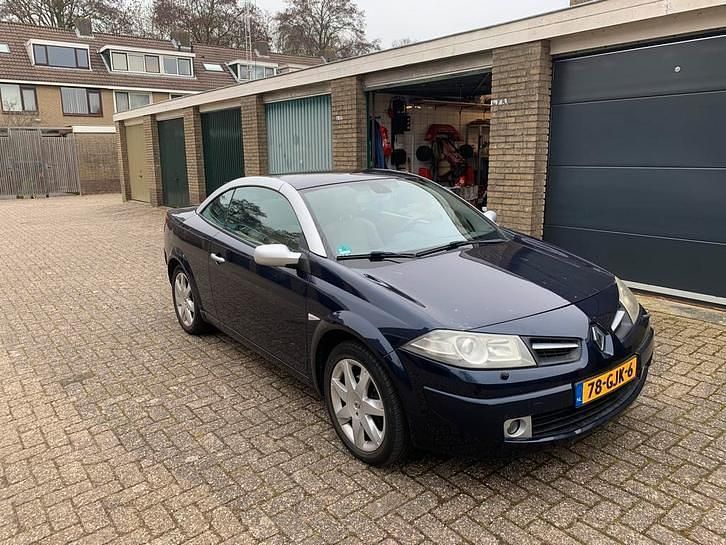 Occasion 2008 Renault Mégane III Cabriolet | € 500 (Goede deal) - Afbeelding 1/4