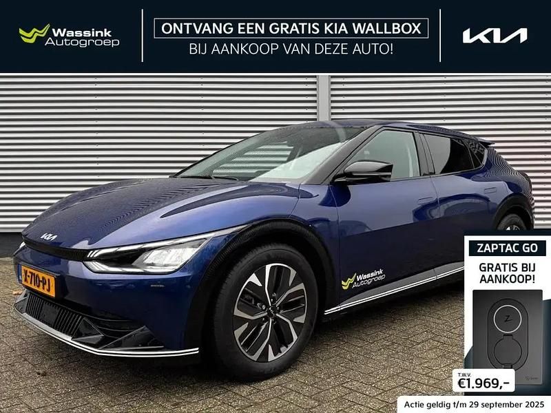 Blauw Gebruikt 2024 Kia EV6 2 SUV | € 43.385 - Afbeelding 1/4