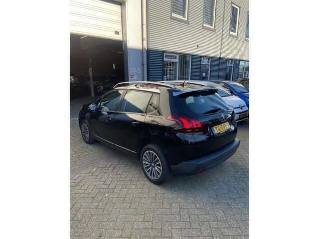 Occasion Peugeot 2008 Active 110 PK (80 kW) 2018 Zwart SUV
