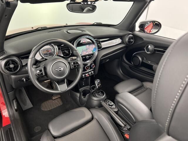 Occasion Mini Cooper Cabriolet 136 PK (100 kW) 2022 Rood Cabriolet