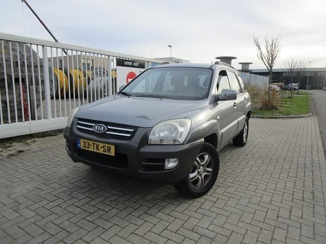 Grijs Gebruikt 2006 Kia Sportage SUV | € 2.250 (Eerlijke prijs) - Afbeelding 1/4