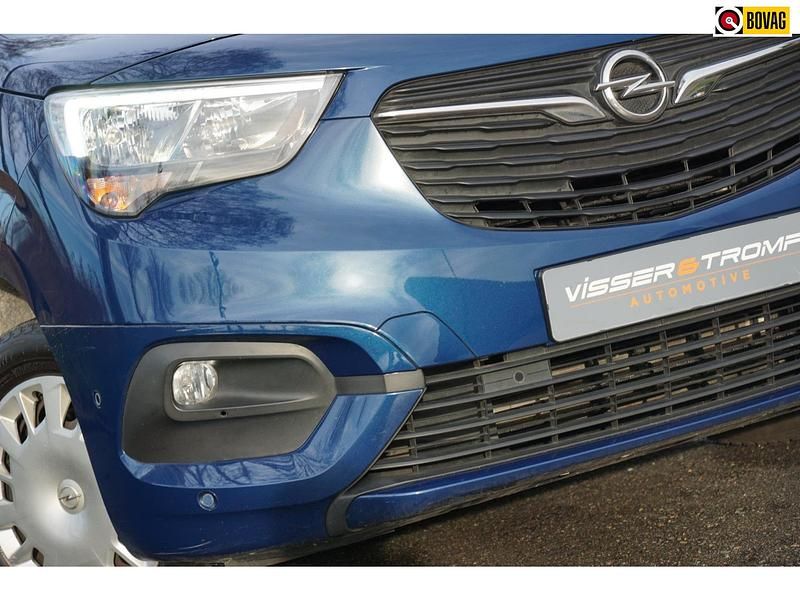 Blauw Occasion 2019 Opel Combo Life Edition MPV | € 17.925 (Eerlijke prijs) - Afbeelding 1/4