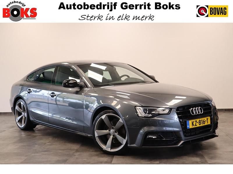 Grijs Gebruikt 2017 Audi A5 Sport Coupé | € 18.450 (Eerlijke prijs) - Afbeelding 1/4