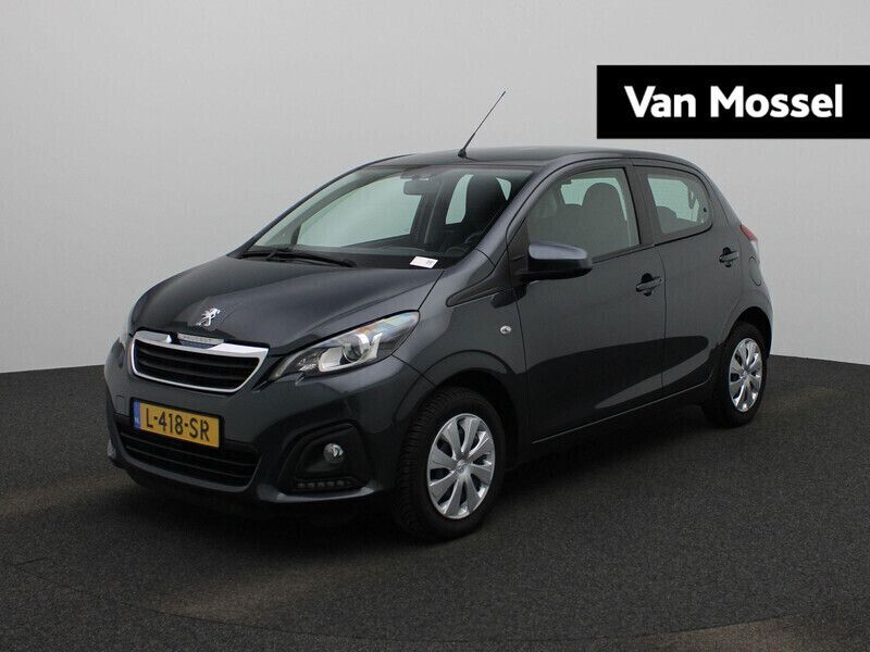 Grijs Gebruikt 2021 Peugeot 108 Active Hatchback | € 7.900 (Goede deal) - Afbeelding 1/4