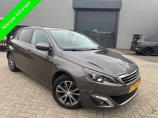 Grijs Gebruikt 2016 Peugeot 308 Allure Hatchback | € 4.999 (Super prijs) - Afbeelding 1/4