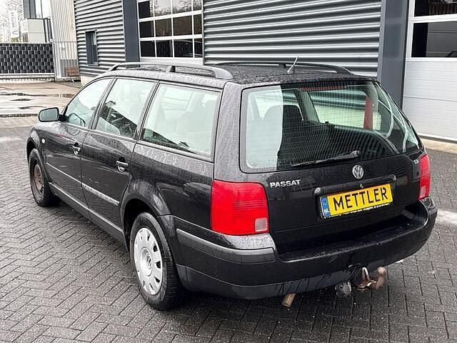 Occasion VW Passat Comfortline 125 PK (91 kW) 2000 Zwart Stationwagen