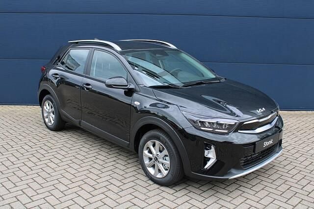 Nieuw Kia Stonic 101 PK (74 kW) 2026 Zwart SUV