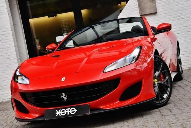 Rood Gebruikt 2019 Ferrari Portofino Cabriolet | € 194.950 - Afbeelding 1/4