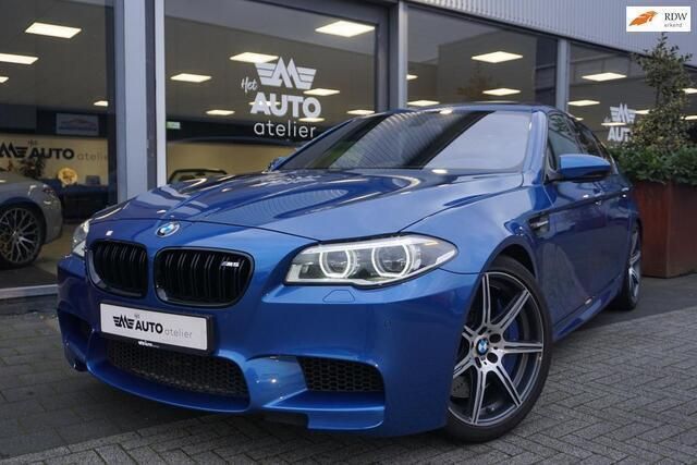Blauw Gebruikt 2015 BMW M5 Competition Edition Sedan | € 47.950 - Afbeelding 1/4