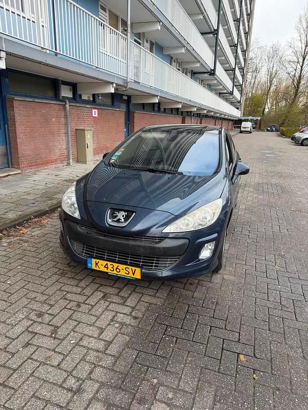 Blauw Gebruikt 2009 Peugeot 308 Hatchback | € 1.995 (Goede deal) - Afbeelding 1/4