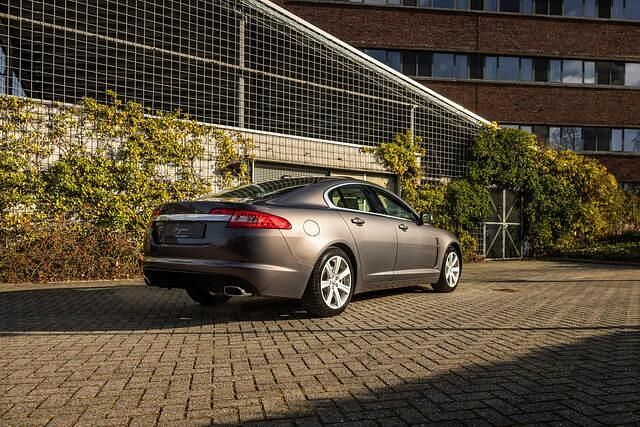 Occasion Jaguar XF Premium Luxury 298 PK (219 kW) 2008 Grijs Sedan
