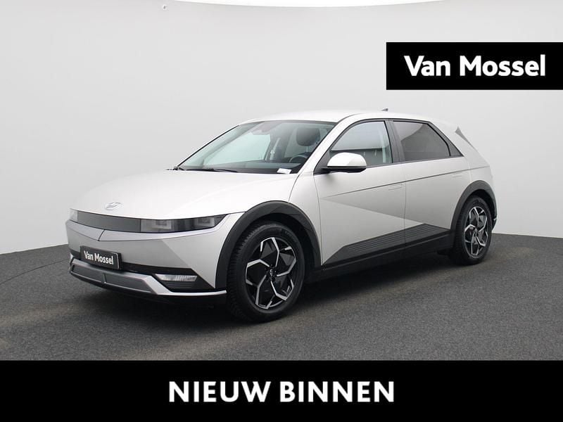 Grijs Gebruikt 2023 Hyundai Ioniq 5 SUV | € 31.900 (Goede deal) - Afbeelding 1/4