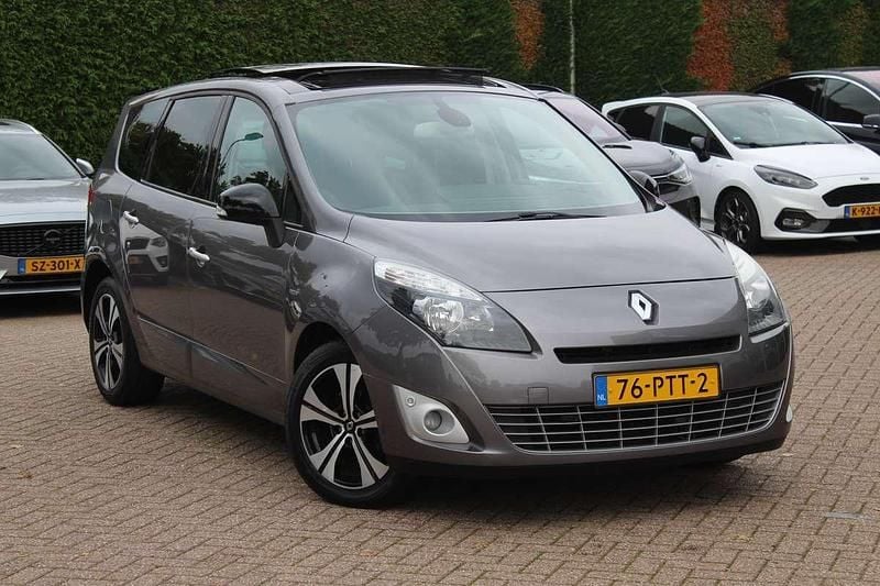 Grijs Gebruikt 2011 Renault Grand Scénic III Bose Edition MPV | € 7.750 (Eerlijke prijs) - Afbeelding 1/4