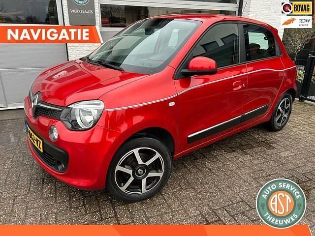Occasion Renault Twingo Signature 90 PK (66 kW) 2017 Rood Hatchback