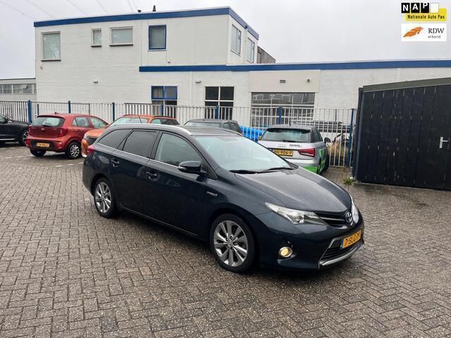 Grijs Gebruikt 2013 Toyota Auris Touring Sports Stationwagen | € 9.450 (Eerlijke prijs) - Afbeelding 1/4