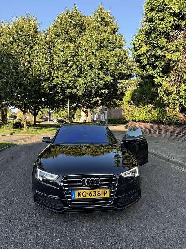 Zwart Occasion 2016 Audi A5 Sportback Hatchback | € 12.000 (Goede deal) - Afbeelding 1/4