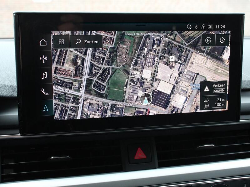 Occasion Audi A4 S-line plus 206 PK (151 kW) 2023 Grijs, metallic lak Stationwagen