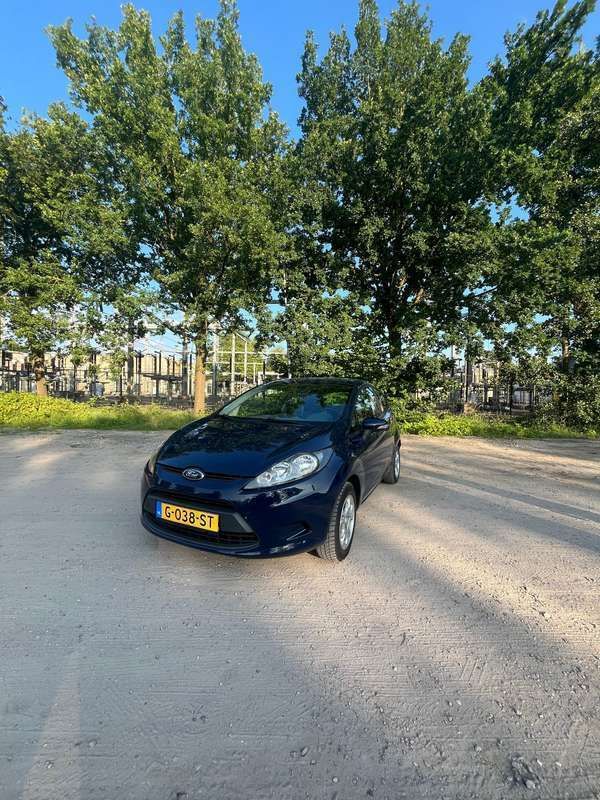 Blauw Gebruikt 2009 Ford Fiesta Trend Hatchback | € 3.650 (Eerlijke prijs) - Afbeelding 1/4