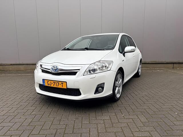 Occasion Toyota Auris Executive 99 PK (72 kW) 2011 Wit Hatchback