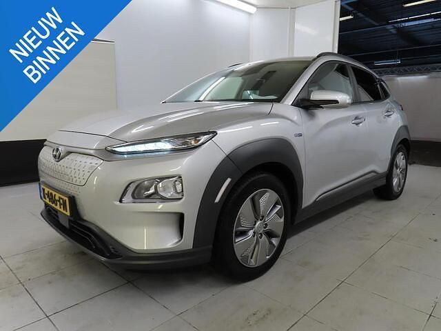 Grijs Gebruikt 2020 Hyundai Kona SUV | € 16.999 (Goede deal) - Afbeelding 1/3