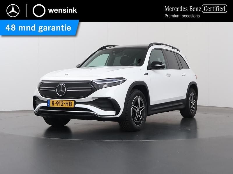 Wit Gebruikt 2022 Mercedes EQB250 AMG line SUV | € 33.850 (Duur) - Afbeelding 1/4