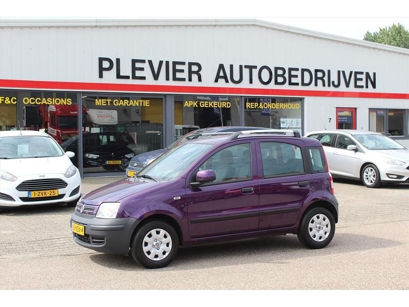 Paars Gebruikt 2010 Fiat Panda Hatchback | € 1.999 (Goede deal) - Afbeelding 1/4