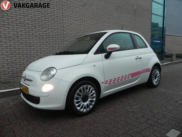 Wit Gebruikt 2014 Fiat 500 Pop Hatchback | € 5.825 (Eerlijke prijs) - Afbeelding 1/4