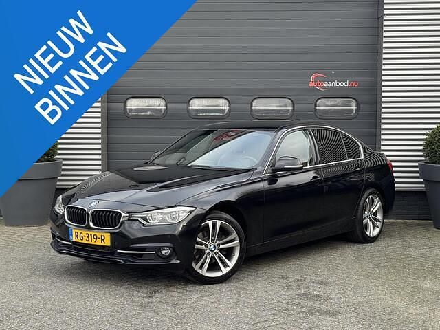Zwart Gebruikt 2017 BMW 320 Executive Sedan | € 15.900 (Super prijs) - Afbeelding 1/4