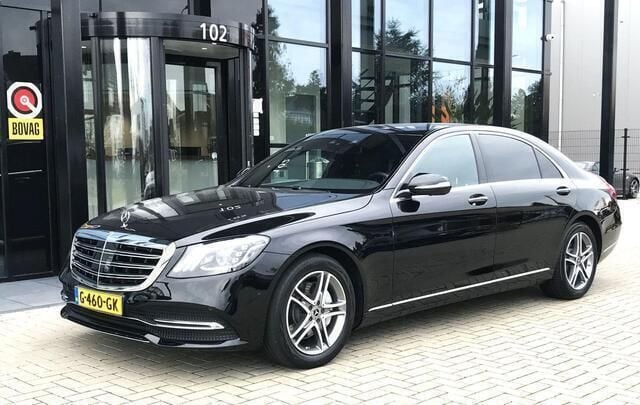Zwart, metallic lak Gebruikt 2018 Mercedes S350 Sedan | € 48.500 (Goede deal) - Afbeelding 1/4