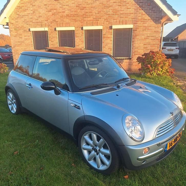 Gebruikt 2003 Mini Cooper Chili Hatchback | € 1.950 (Goede deal) - Afbeelding 1/4