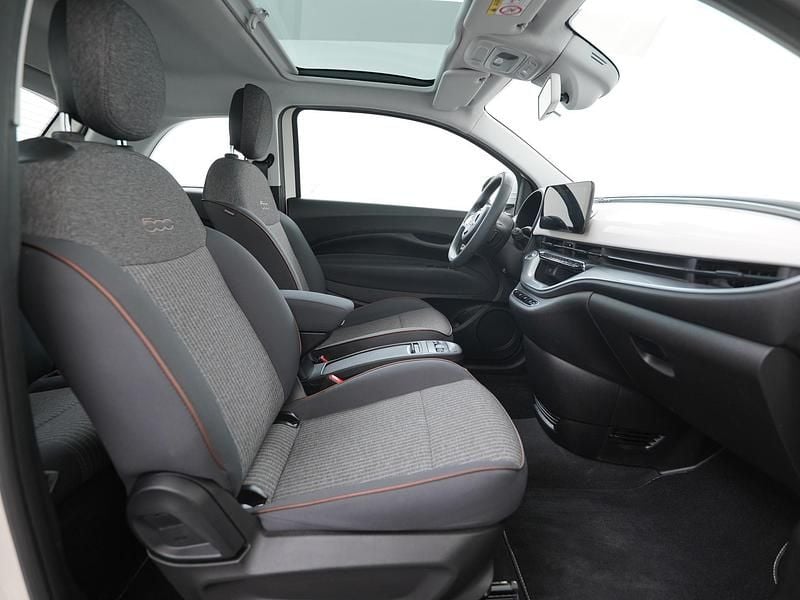 Occasion Fiat 500e Icon 11 kW (15 PK) 2026 Wit Hatchback