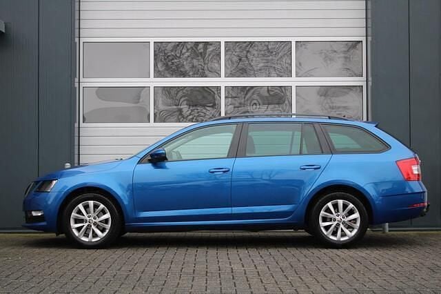 Occasion Skoda Octavia Business Line 116 PK (85 kW) 2018 Blauw Stationwagen