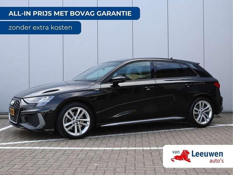 Zwart Gebruikt 2020 Audi A3 Sportback e-tron S-Line Sedan | € 23.995 (Super prijs) - Afbeelding 1/3