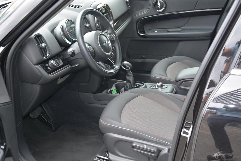 Occasion Mini One Countryman 2018 Zwart SUV