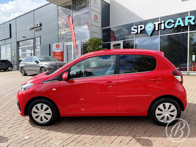 Occasion Peugeot 108 Active 72 PK (52 kW) 2020 Rood Hatchback