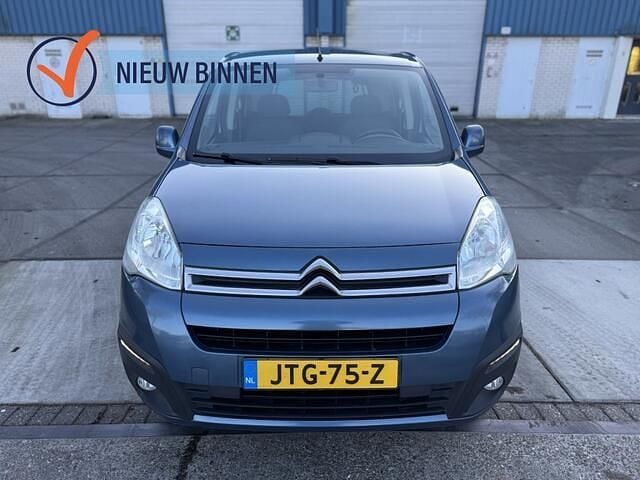 Blauw (metallic) Occasion 2017 Citroën Berlingo XTR MPV | € 6.499 (Super prijs) - Afbeelding 1/4
