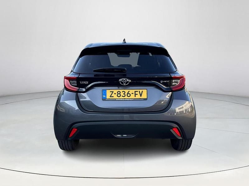 Occasion Toyota Yaris Hybrid Edition 116 PK (85 kW) 2024 Grijs Hatchback