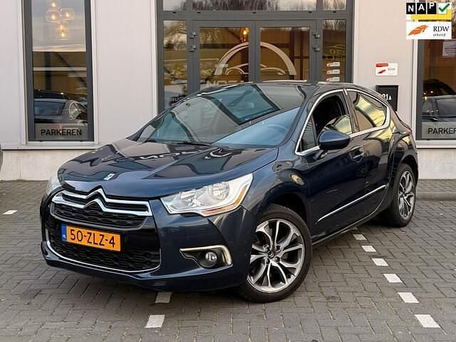 Blauw Occasion 2013 Citroën DS4 Sport Chic Hatchback | € 5.999 (Eerlijke prijs) - Afbeelding 1/4