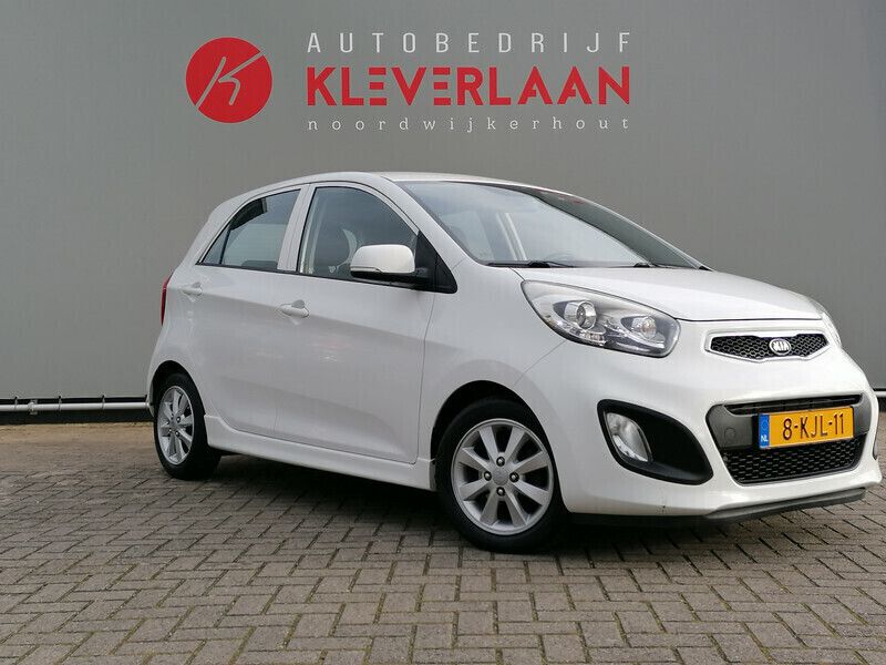 Wit Gebruikt 2013 Kia Picanto Plus Hatchback | € 7.950 (Iets duurder) - Afbeelding 1/4